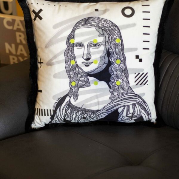 Déco & Co. | Mona Lisa Pillow – EY290